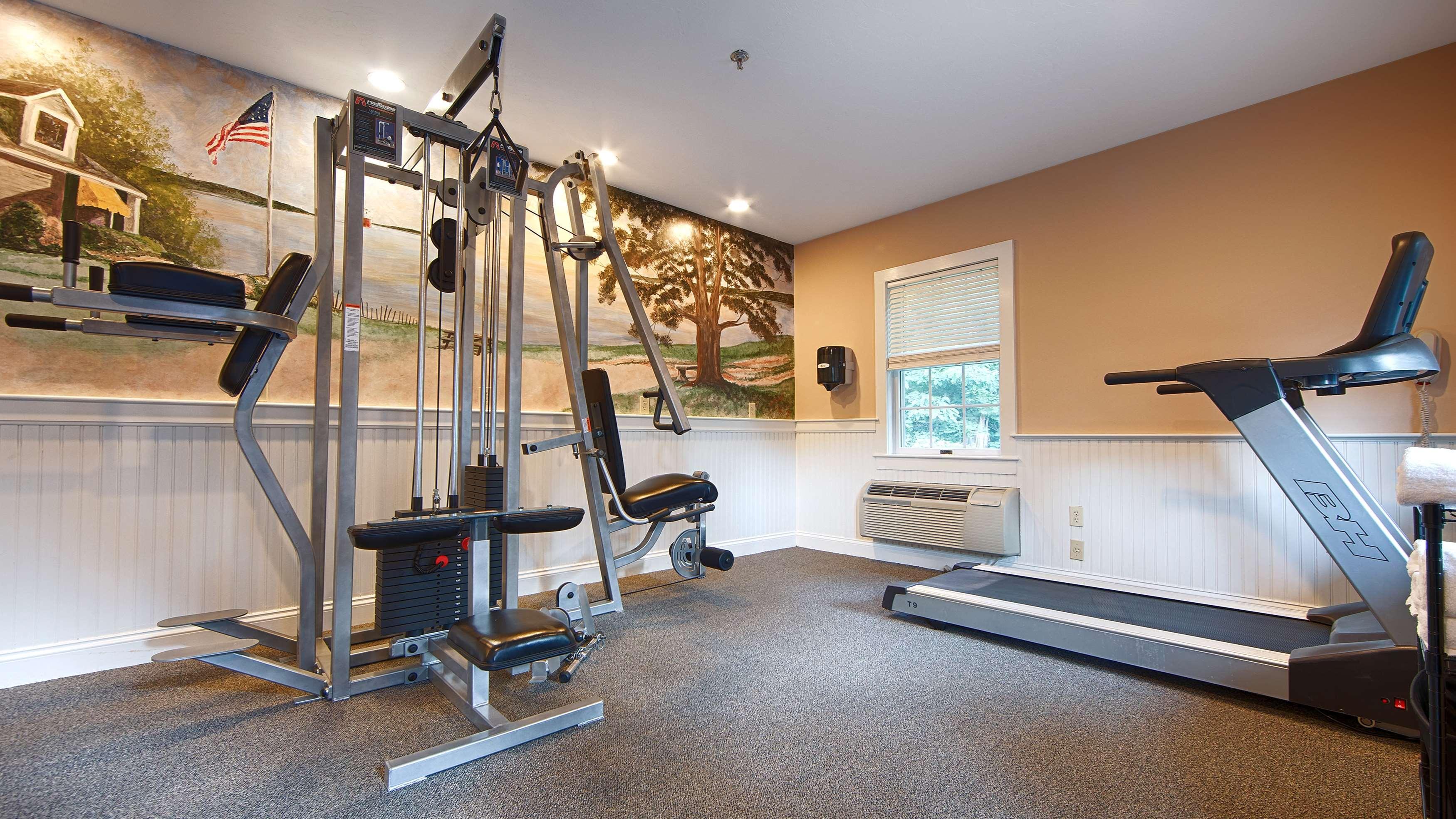 Best Western Plus Cold Spring Plymouth Exterior photo